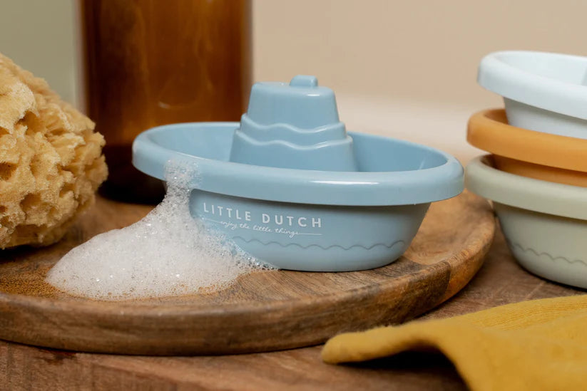 Stackable Bath Boats