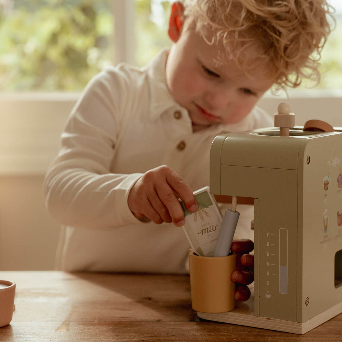 Wooden coffee machine