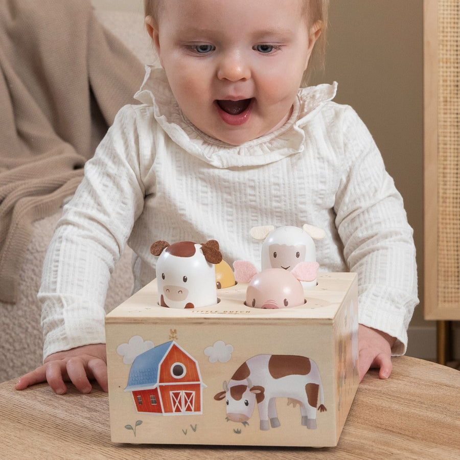 Wooden farm pop up