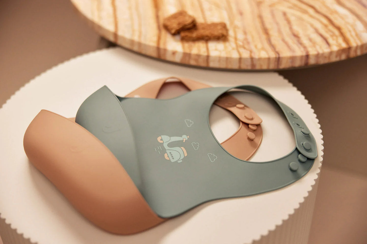 Silicone Bibs - On The Go - 2 Pack