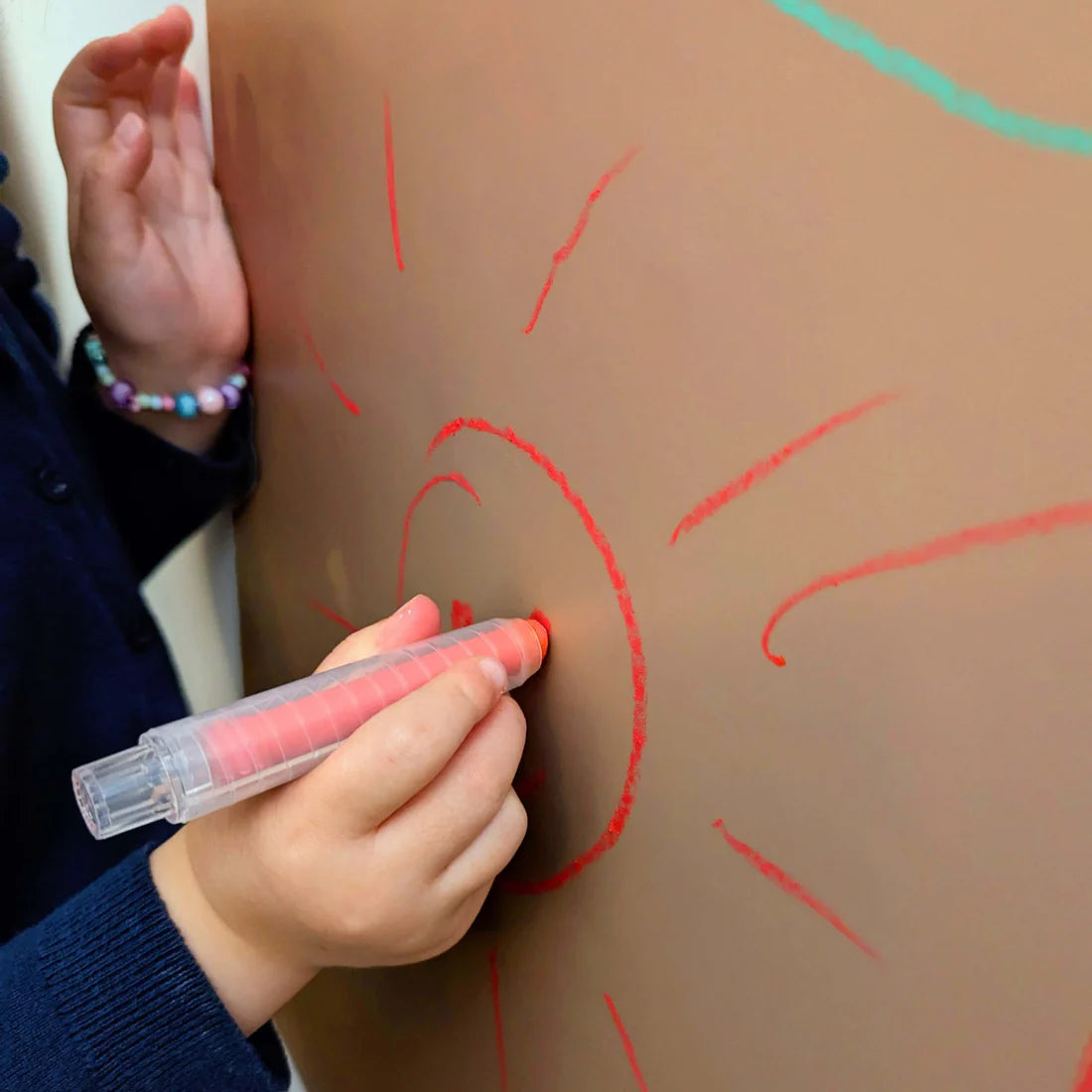 Archie & Mags Washable Retractable Crayons