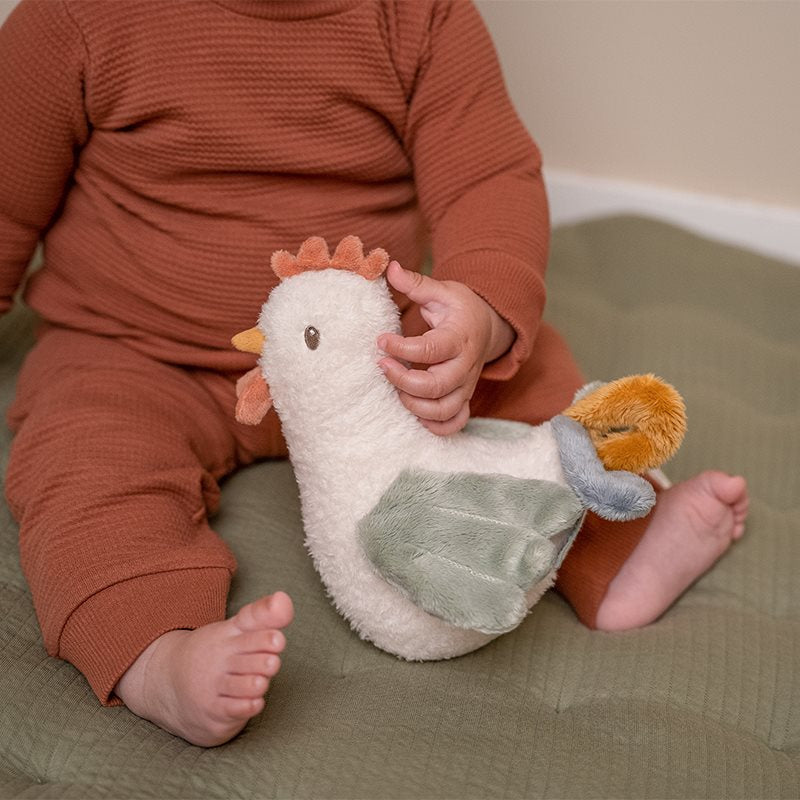 Tumbler Chicken - Little Farm