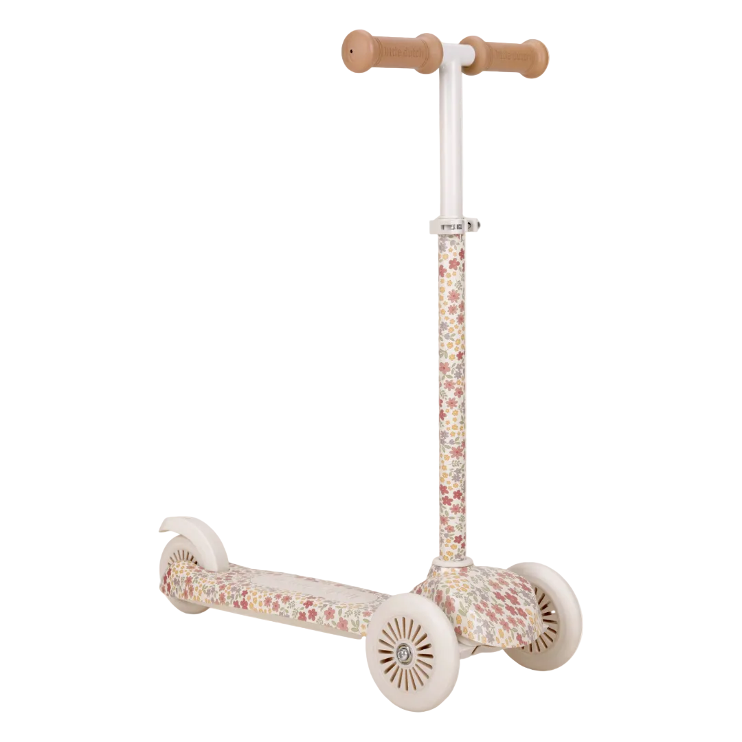 3 Wheel Scooter - Off White Flowers