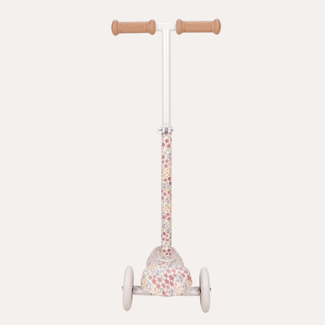 3 Wheel Scooter - Off White Flowers