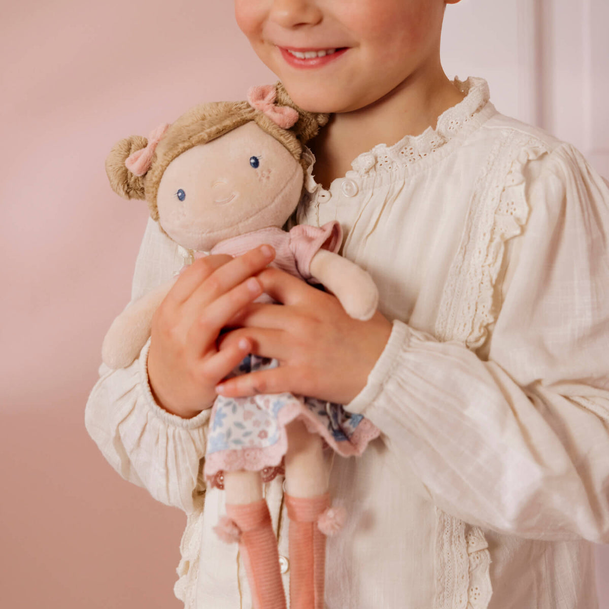 Soft cuddle doll - Rosa
