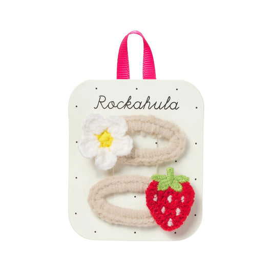 Crochet daisy and strawberry clips