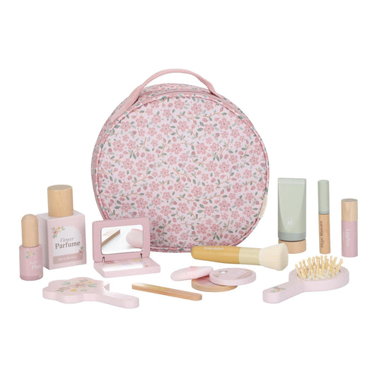 Wooden make-up set