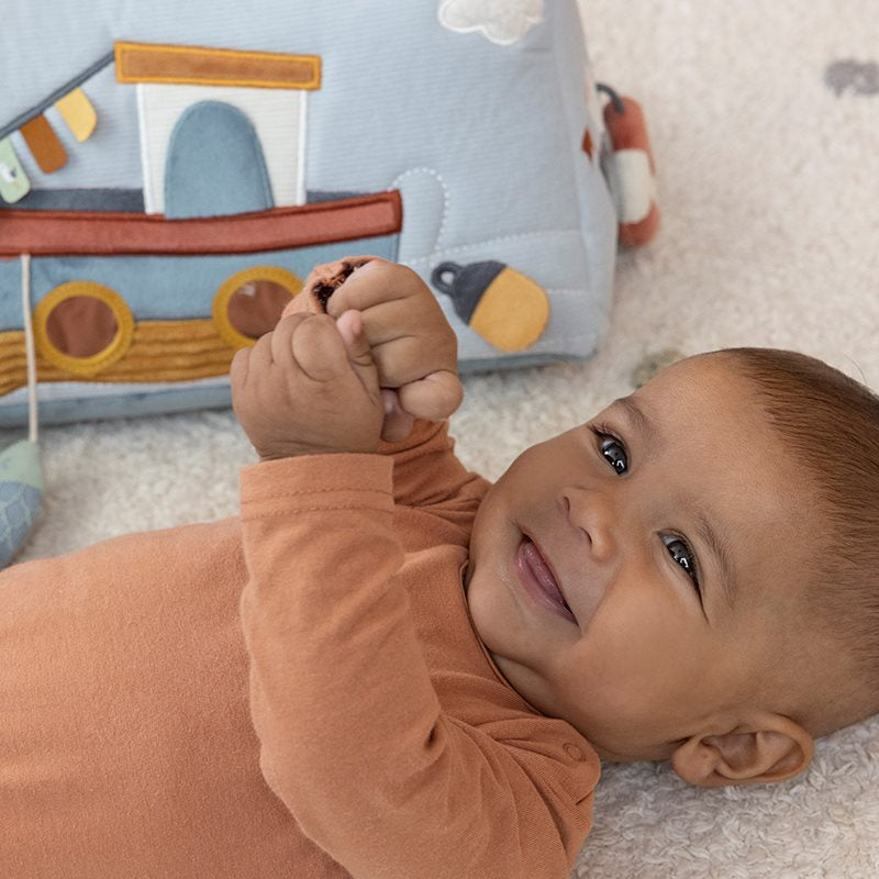 Activity Triangle - Sailors Bay