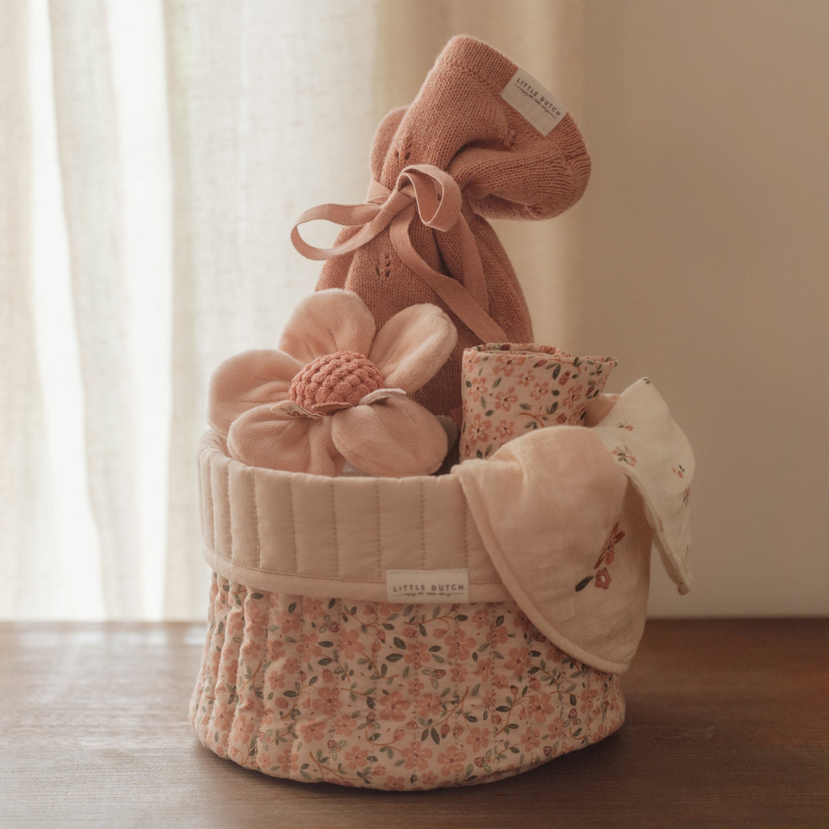 Flower Rattle - Flower Garden