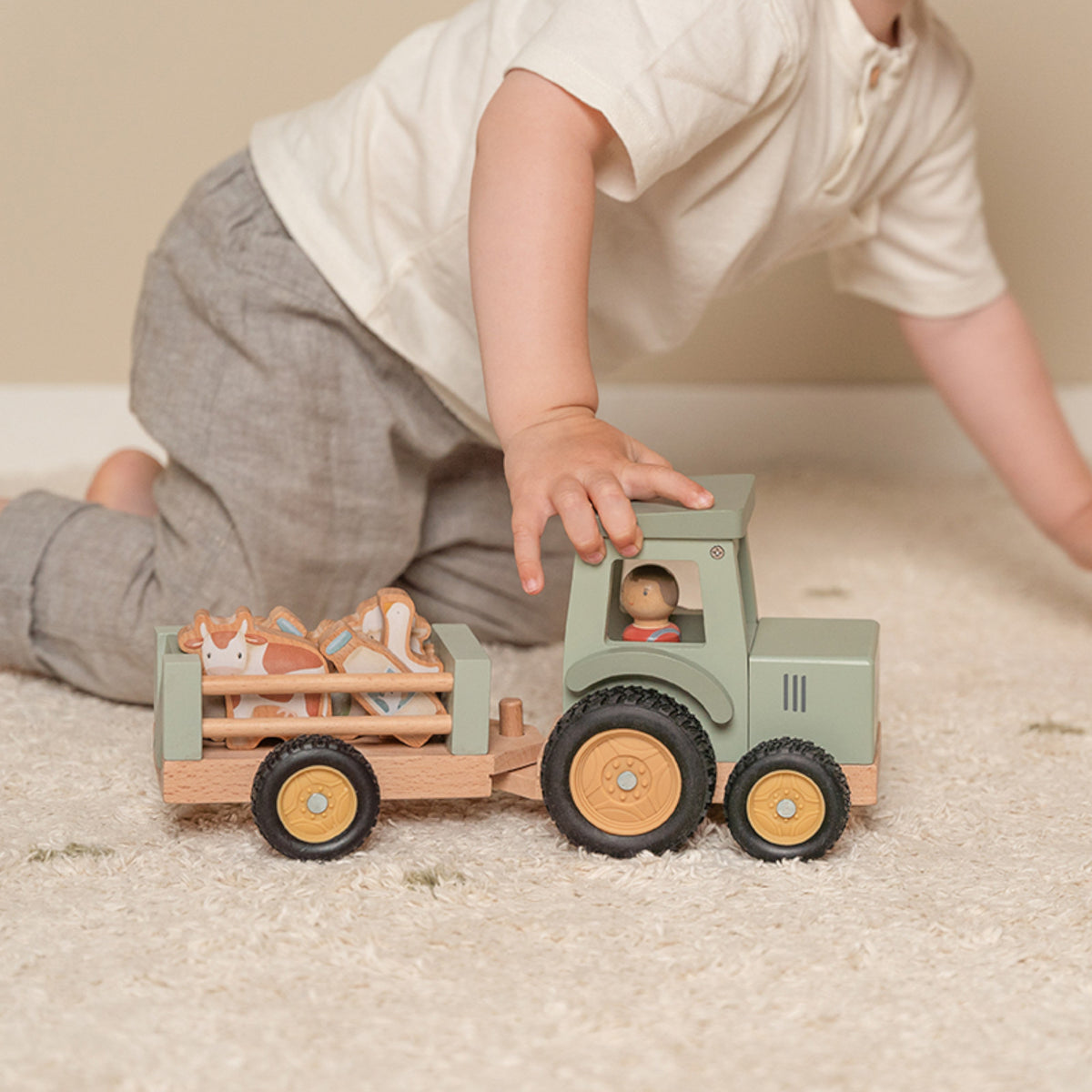 tractor with trailer - little farm